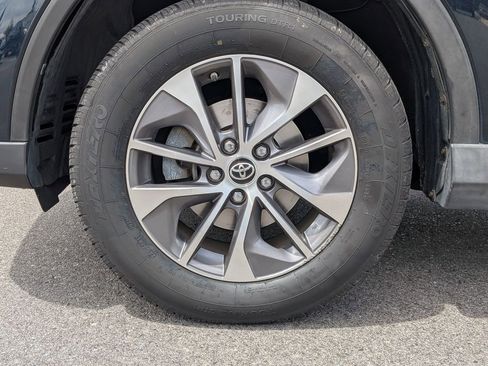 Used 2017 Toyota RAV4 XLE image 22