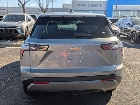 New 2026 Chevrolet Equinox LT image 7