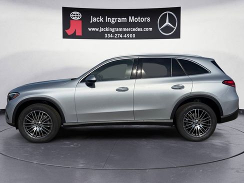 New 2026 Mercedes-Benz GLC 300 image 2