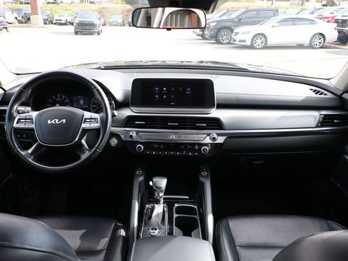 Used 2022 Kia Telluride S image 44