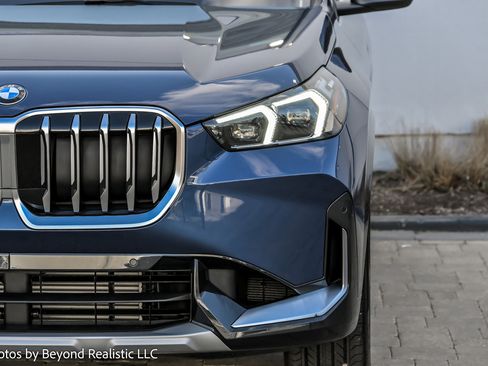 Used 2025 BMW X1 xDrive28i w/ Convenience Package image 9