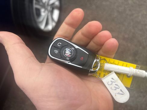 Used 2023 Buick Encore GX Preferred w/ Cold Weather Comfort Package image 34