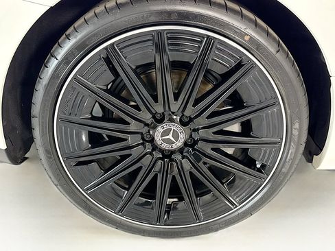Certified 2024 Mercedes-Benz CLE 300 4MATIC Cabriolet image 39