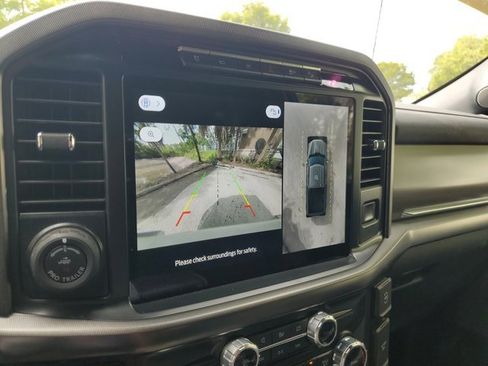 Used 2024 Ford F150 Platinum w/ FX4 Off-Road Package image 27