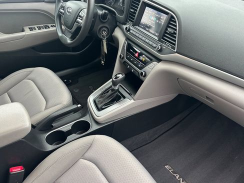 Used 2018 Hyundai Elantra SEL w/ Cargo Package image 12