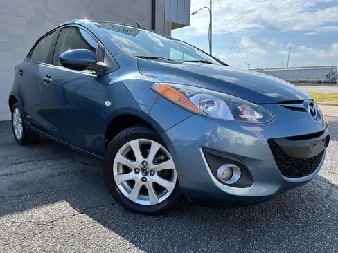 Used 2014 MAZDA MAZDA2 Touring FWD image 1