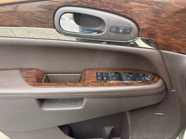 Used 2016 Buick Enclave Leather FWD image 18