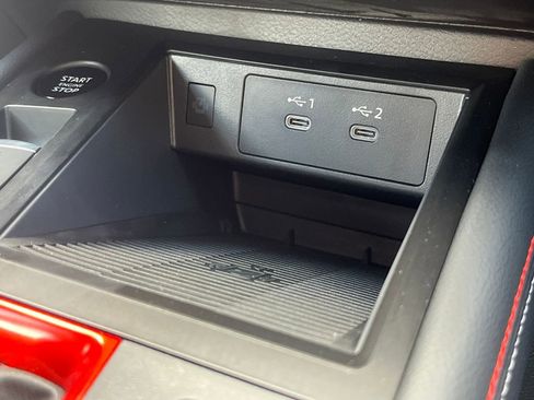 New 2025 Nissan Kicks SR w/ SR Premium Package image 30