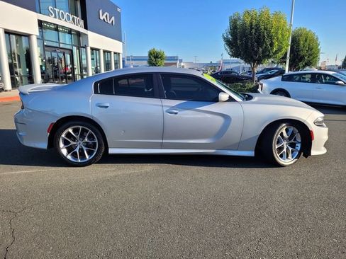 Used 2020 Dodge Charger GT RWD image 3