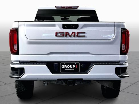 Used 2022 GMC Sierra 2500 AT4 w/ Gooseneck/5TH Wheel Package image 5