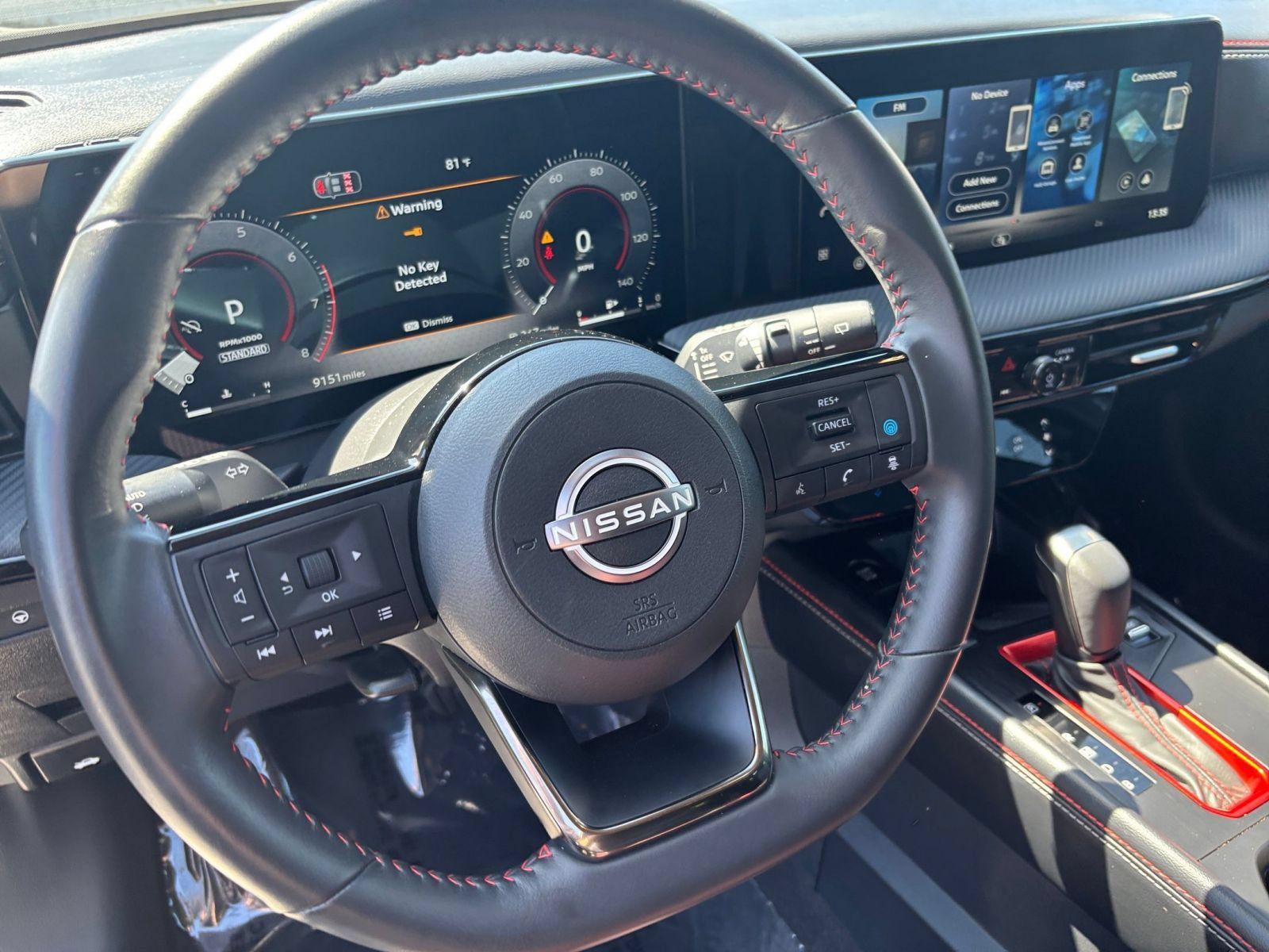 Used 2026 Nissan Kicks SR FWD image 28