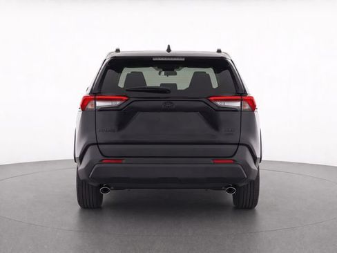 Used 2020 Toyota RAV4 XLE w/ Convenience Package AWD/4WD image 7