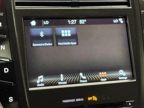 Used 2018 Lincoln MKC Premiere FWD image 39