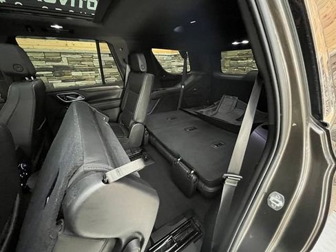 Used 2021 Chevrolet Tahoe LT w/ Luxury Package AWD/4WD image 40