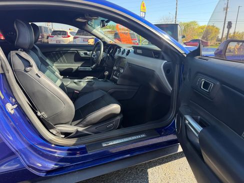 Used 2015 Ford Mustang GT Premium w/ Equipment Group 401A image 10