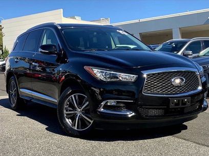 Used 2019 INFINITI QX60 Luxe w/ Essential Package