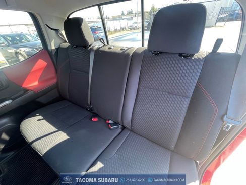 Used 2020 Toyota Tacoma SR5 image 16