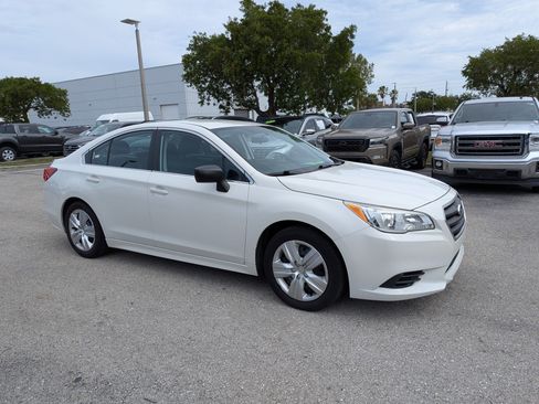 Used 2016 Subaru Legacy 2.5i AWD/4WD image 2