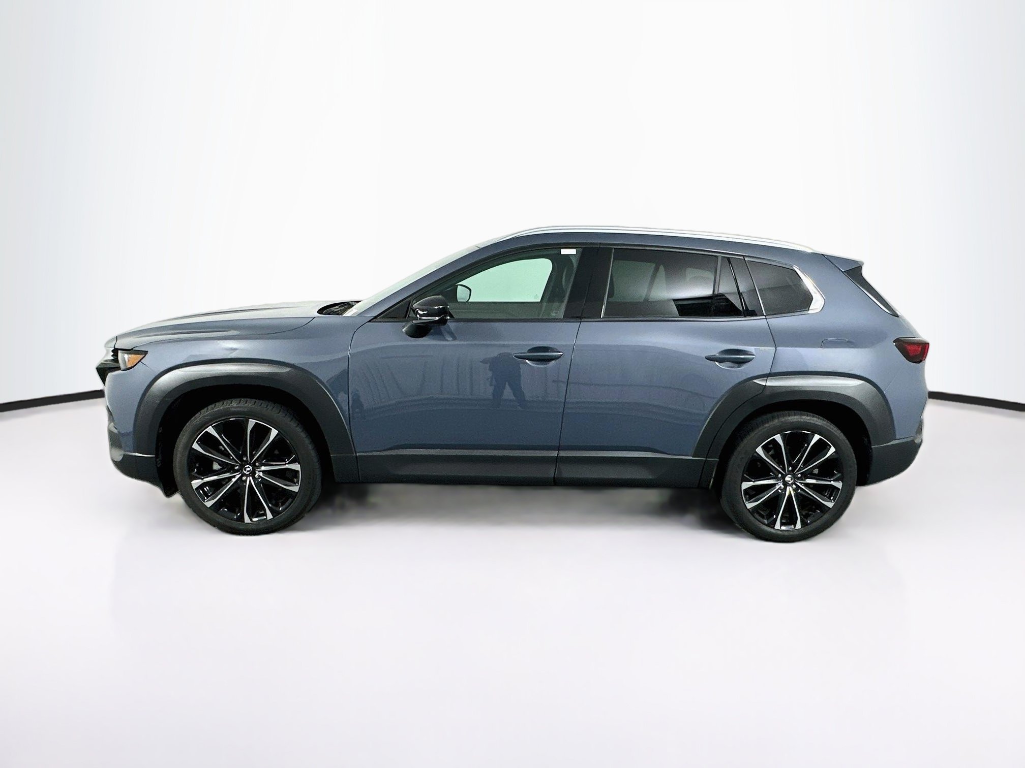 Used 2025 MAZDA CX-50 AWD 2.5 S w/ Premium Plus Pkg image 4