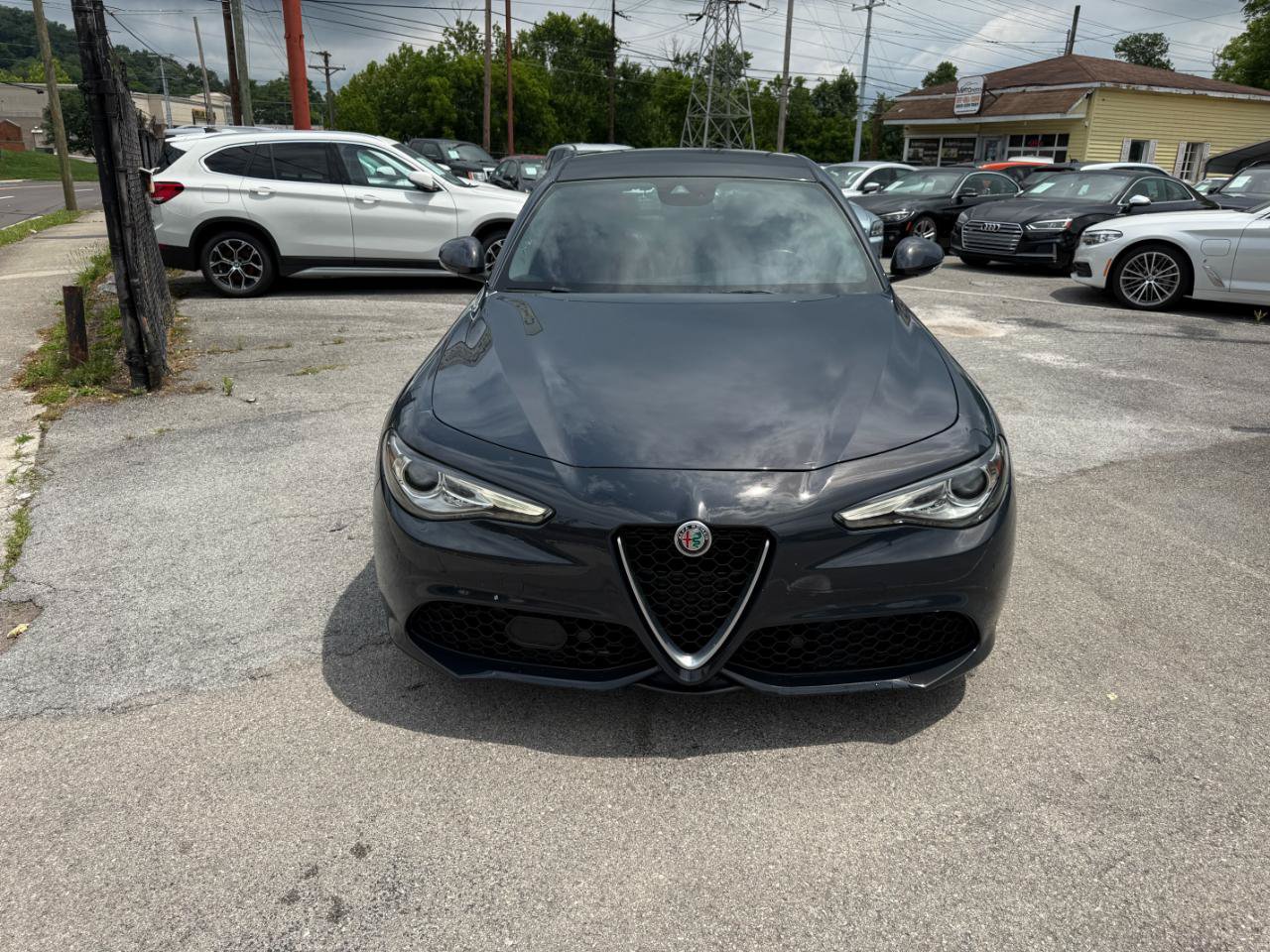 Used 2019 Alfa Romeo Giulia Ti Sport w/ Quick Order Package 22U Sport RWD image 3