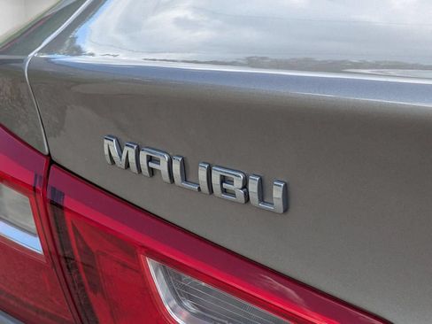 Used 2023 Chevrolet Malibu LT w/ Driver Confidence Package FWD image 10
