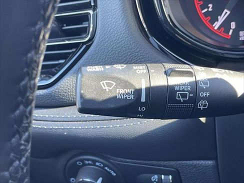 Used 2021 Dodge Durango GT image 21