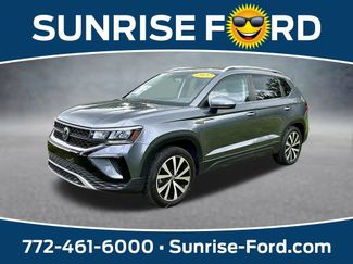 Certified 2022 Volkswagen Taos SE AWD/4WD 360° Tour