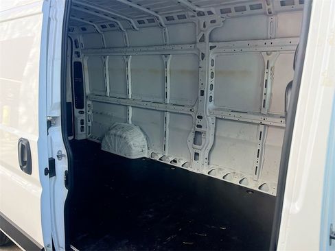 Used 2023 RAM ProMaster 3500 w/ Lane Management Group image 23