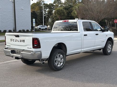 Used 2025 RAM 3500 Big Horn AWD/4WD image 8