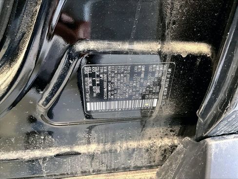 Used 2023 Nissan Rogue SV image 24