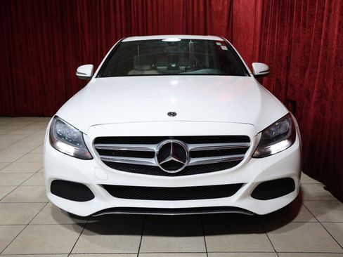 Used 2018 Mercedes-Benz C 300 Sedan w/ Premium Package image 9