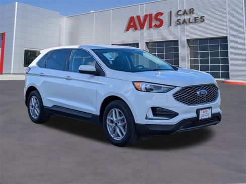 Used 2024 Ford Edge SEL image 9