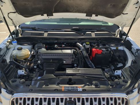 Used 2023 Lincoln Corsair FWD w/ Equipment Group 101A image 25