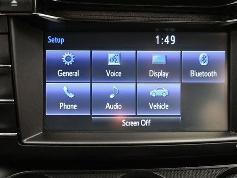Used 2017 Toyota RAV4 LE w/ All Weather Liner Package AWD/4WD image 20