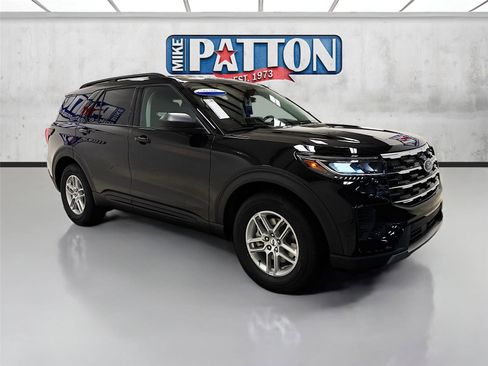 New 2026 Ford Explorer Active RWD image 1