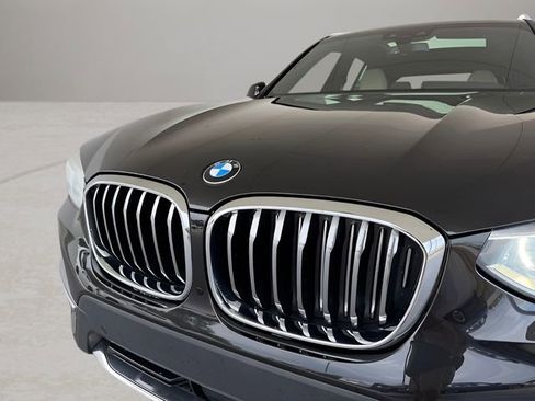 Used 2019 BMW X3 xDrive30i w/ Premium Package image 2