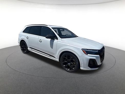 New 2026 Audi SQ7 Premium Plus AWD/4WD image 1
