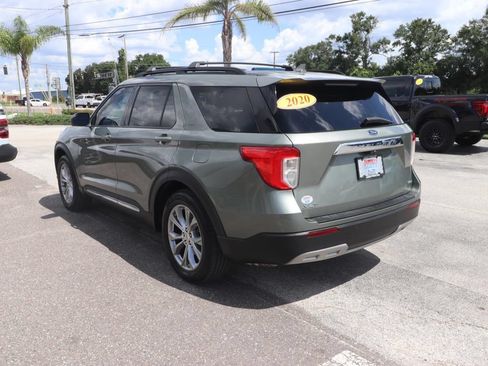 Used 2020 Ford Explorer XLT w/ Equipment Group 202A RWD image 8