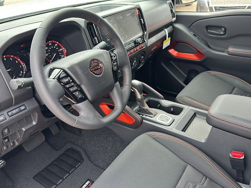 New 2026 Nissan Frontier PRO-4X w/ Tow Package image 9