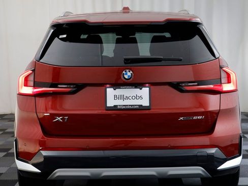 New 2026 BMW X1 xDrive28i w/ Technology Package AWD/4WD image 15