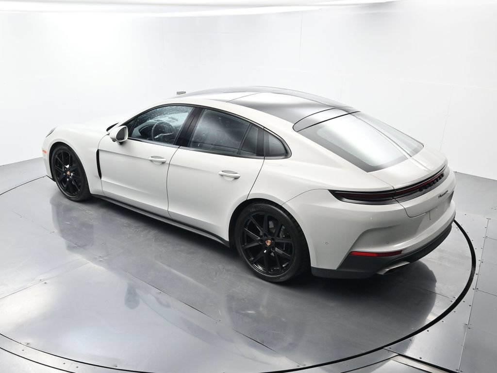 Certified 2025 Porsche Panamera RWD image 36