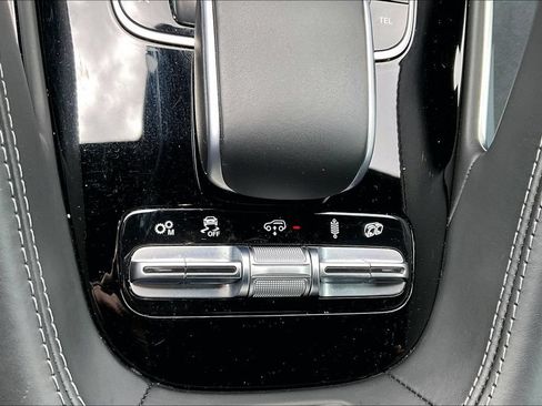 Used 2023 Mercedes-Benz GLE 53 AMG 4MATIC Coupe image 33