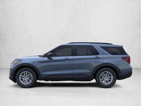 New 2026 Ford Explorer Active w/ Active Comfort Package RWD image 3