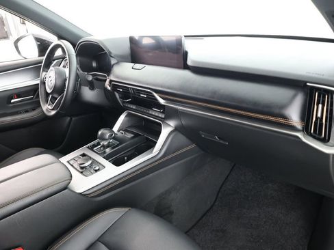 Used 2025 MAZDA CX-70 Plug-In Hybrid w/ Premium Plus image 25