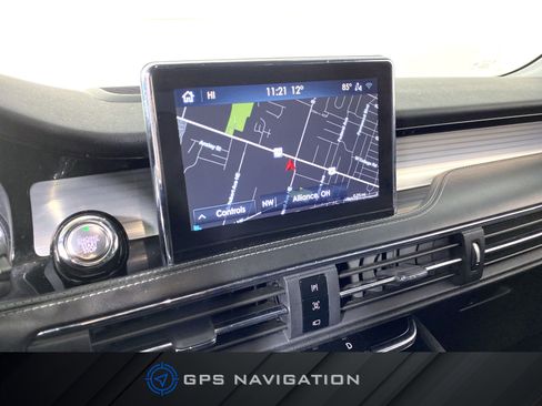 Used 2020 Lincoln Corsair Standard w/ Equipment Group 101A image 2