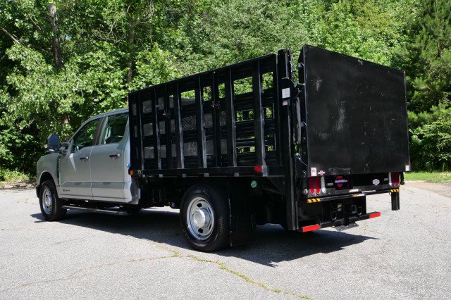Used 2023 Ford F350 XL RWD image 7