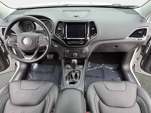 Used 2020 Jeep Cherokee Limited AWD/4WD image 2