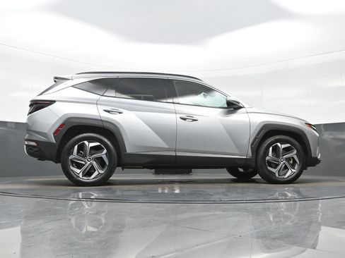 Certified 2023 Hyundai Tucson Limited AWD/4WD image 31