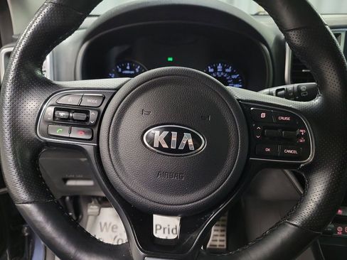 Used 2017 Kia Sportage SX image 20