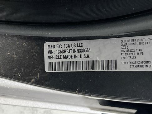 Used 2022 RAM 1500 Laramie image 31